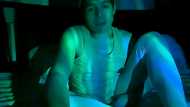 Snapshot of CloudyBoy_Toy chatting on 03.05.25 CloudyBoy Toy online show from 03.05.25