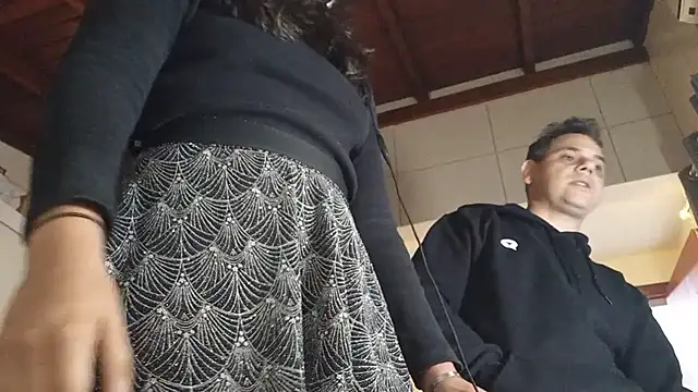 Snapshot of bombomepimenta chatting on 11.08.25 bombomepimenta online show from 11.08.25