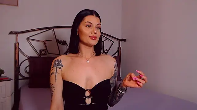 YvonneEverlee online show from 05.20.26