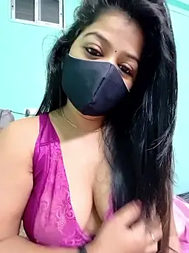 Snapshot of Monalisa_Singh chatting on 04.01.26 Monalisa Singh online show from 04.01.26