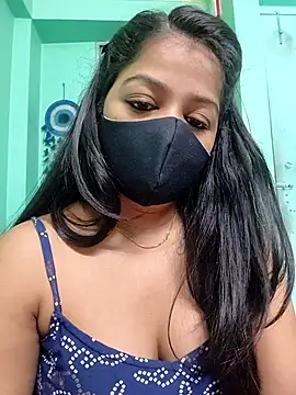 Snapshot of Monalisa_Singh chatting on 04.08.26 Monalisa Singh online show from 04.08.26