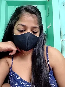Snapshot of Monalisa_Singh chatting on 04.12.26 Monalisa Singh online show from 04.12.26