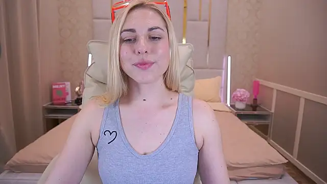 ArishkaLulu online show from 03.14.25