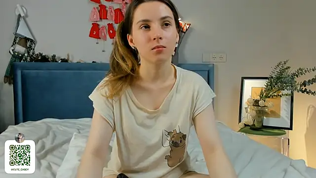 Snapshot of DonnaBurkee chatting on 01.12.25 DonnaBurkee online show from 01.12.25