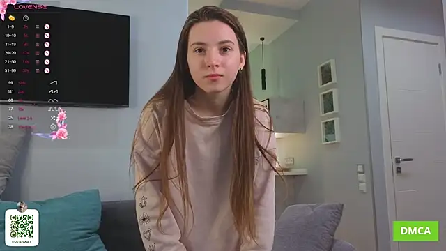 Snapshot of DonnaBurkee chatting on 09.10.25 DonnaBurkee online show from 09.10.25