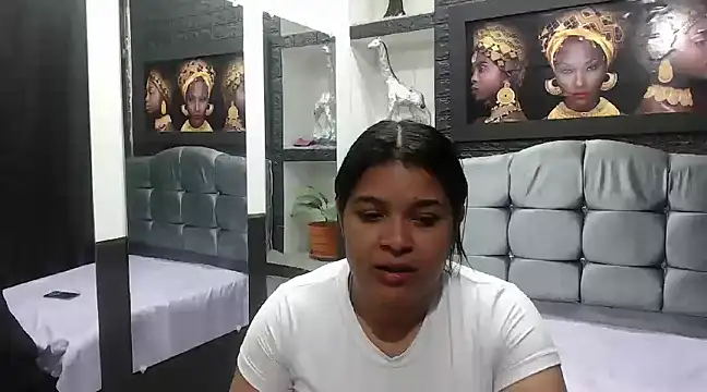 Snapshot of sia_cavad chatting on 01.04.25 sia cavad online show from 01.04.25