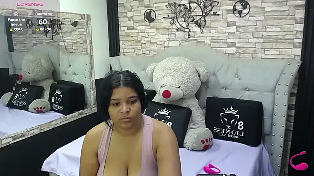 Snapshot of sia_cavad chatting on 03.12.25 sia cavad online show from 03.12.25