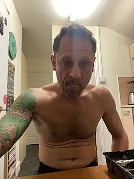 Yourhotboy 42 online show from 03.04.25