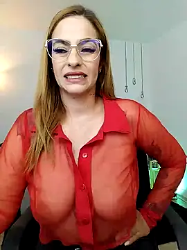 Snapshot of Alessandra_Schmoll chatting on 01.11.25 Alessandra Schmoll online show from 01.11.25