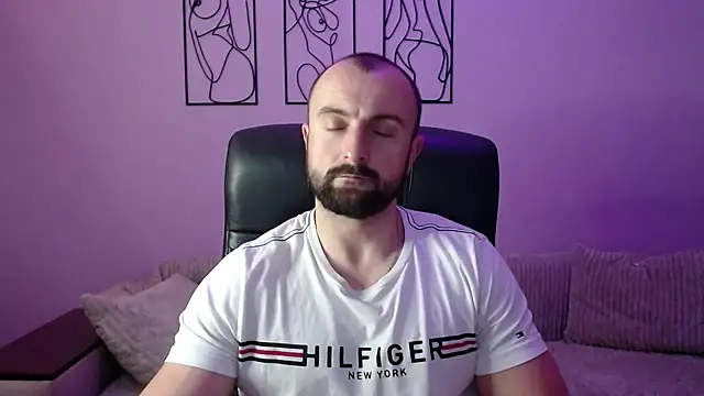 brindlefly6969 online show from 11.03.25