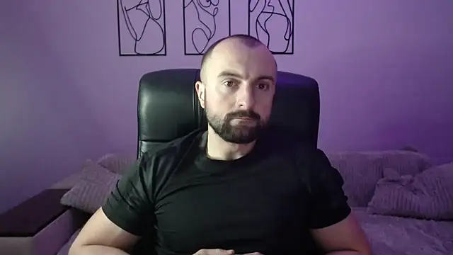 brindlefly6969 online show from 12.05.25