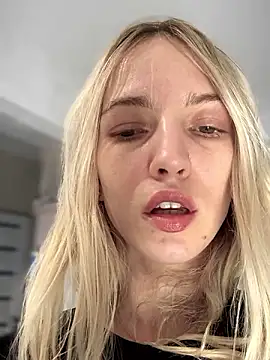 Adelina0001 online show from 12.05.24