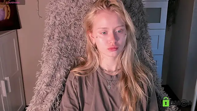 MalenaErnman online show from 10.09.25