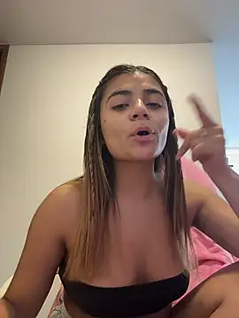 pamell col online show from 03.08.26