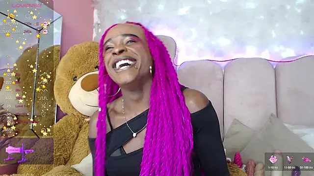 puca ebony online show from 12.12.24