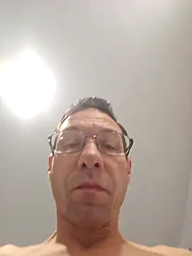 Iliketocooksquirt25 online show from 11.28.25