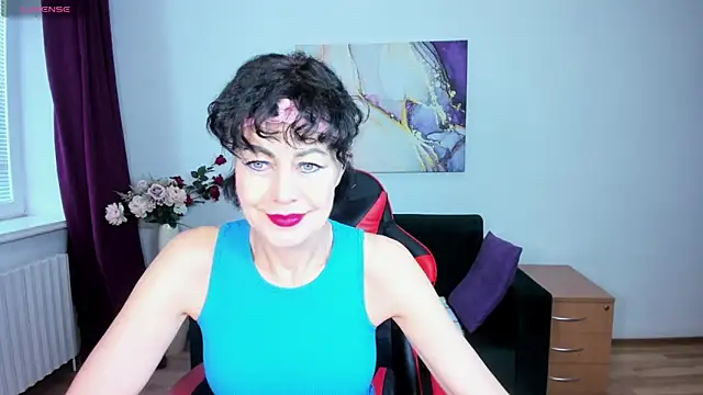 Snapshot of Silvia_Wallec chatting on 04.26.26 Silvia Wallec online show from 04.26.26