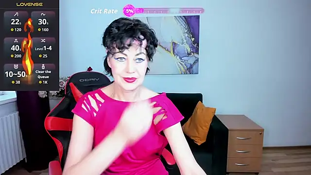 Snapshot of Silvia_Wallec chatting on 04.28.26 Silvia Wallec online show from 04.28.26