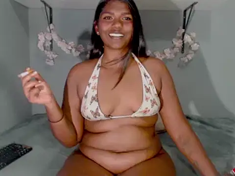 Sexykitten147 online show from 10.08.25