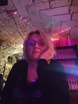 Snapshot of lady_charlyne chatting on 06.12.26 lady charlyne online show from 06.12.26