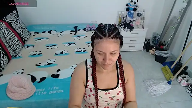 soniafuckboobs online show from 02.17.26