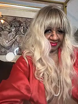 BreanaDivine online show from 02.13.26