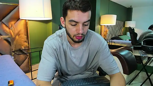 Michael magno online show from 09.21.25