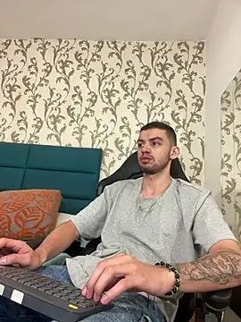 Snapshot of Michael_magno chatting on 02.03.26 Michael magno online show from 02.03.26