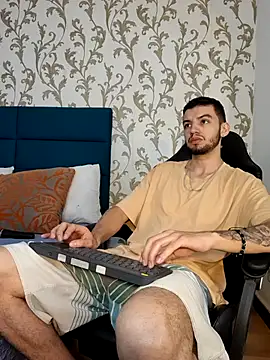 Snapshot of Michael_magno chatting on 02.18.26 Michael magno online show from 02.18.26