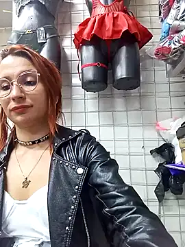Paula382023 online show from 01.28.25