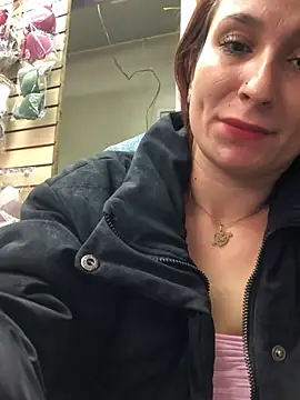 Paula382023 online show from 02.14.25
