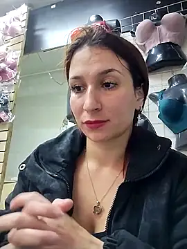 Paula382023 online show from 03.21.25