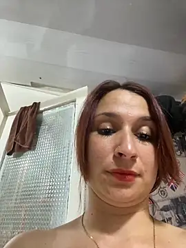 Snapshot of Paula382023 chatting on 11.04.25 Paula382023 online show from 11.04.25