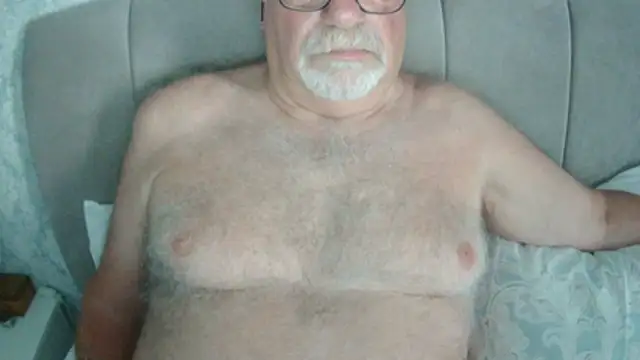 Snapshot of easyman4u2 chatting on 06.29.26 easyman4u2 online show from 06.29.26