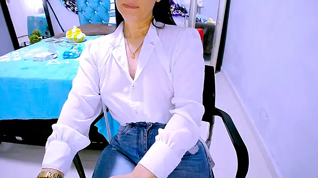 BitterMomXxx online show from 02.09.26