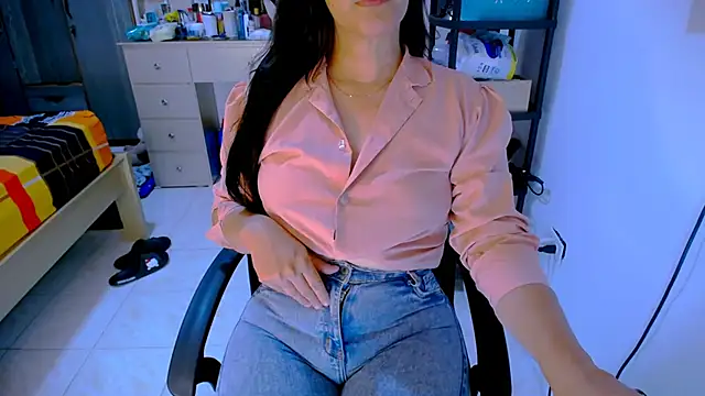 BitterMomXxx online show from 05.31.26