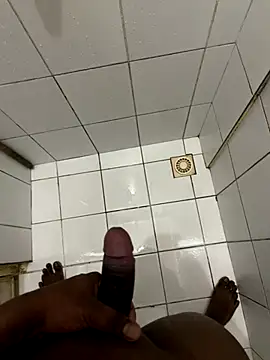 Snapshot of blackbamba24 chatting on 10.04.25 blackbamba24 online show from 10.04.25