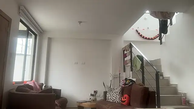 ChocolateCakeQueen online show from 10.12.25