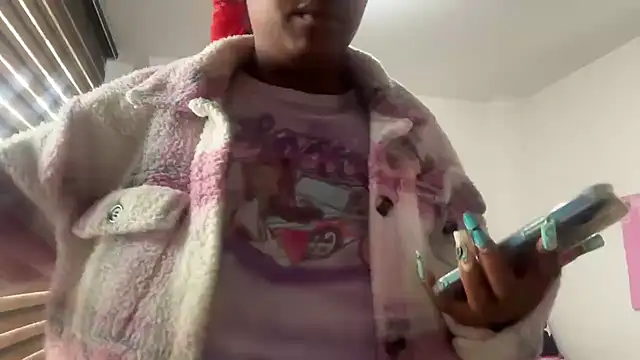 ChocolateCakeQueen online show from 10.21.25