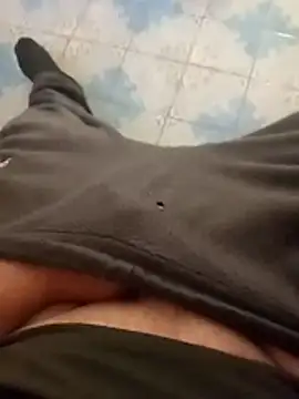 Snapshot of Mattias38 chatting on 10.24.25 Mattias38 online show from 10.24.25