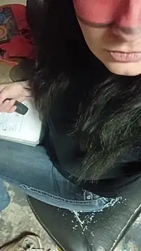 Snapshot of katsmeow710 chatting on 11.20.25 katsmeow710 online show from 11.20.25