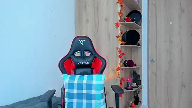 Snapshot of _amanda_seyfried19 chatting on 11.14.25 amanda seyfried19 online show from 11.14.25