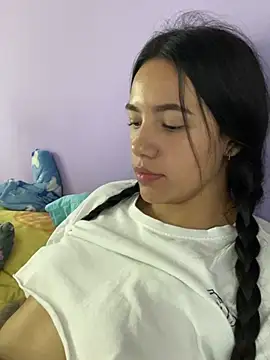 hannahb-e online show from 01.16.25