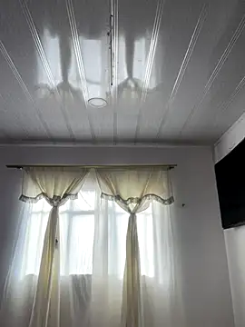 hannahb-e online show from 12.05.25