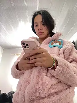 hannahb-e online show from 02.17.26