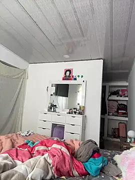 hannahb-e online show from 03.01.26