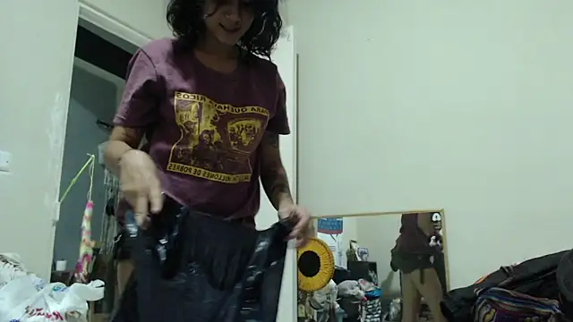 AlinaWoolf  online show from 05.25.26