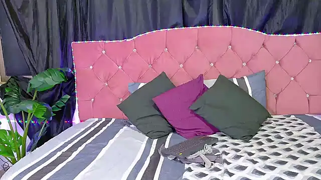 Snapshot of Cataleya_divine chatting on 02.26.26 Cataleya divine online show from 02.26.26