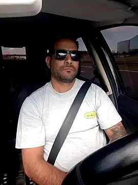 Snapshot of hecwil8 chatting on 11.22.25 hecwil8 online show from 11.22.25