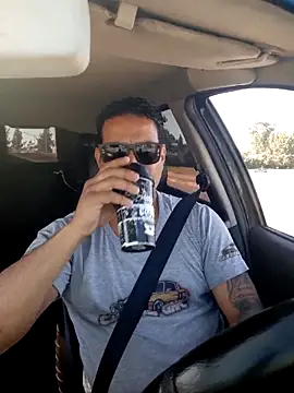 Snapshot of hecwil8 chatting on 12.18.25 hecwil8 online show from 12.18.25